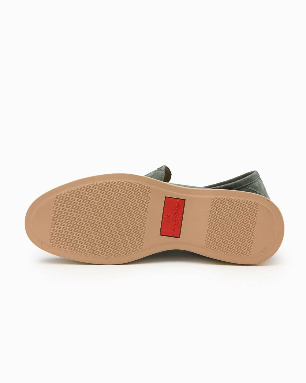 Aq-BEACH-LS-suede-safari-sole-bottom