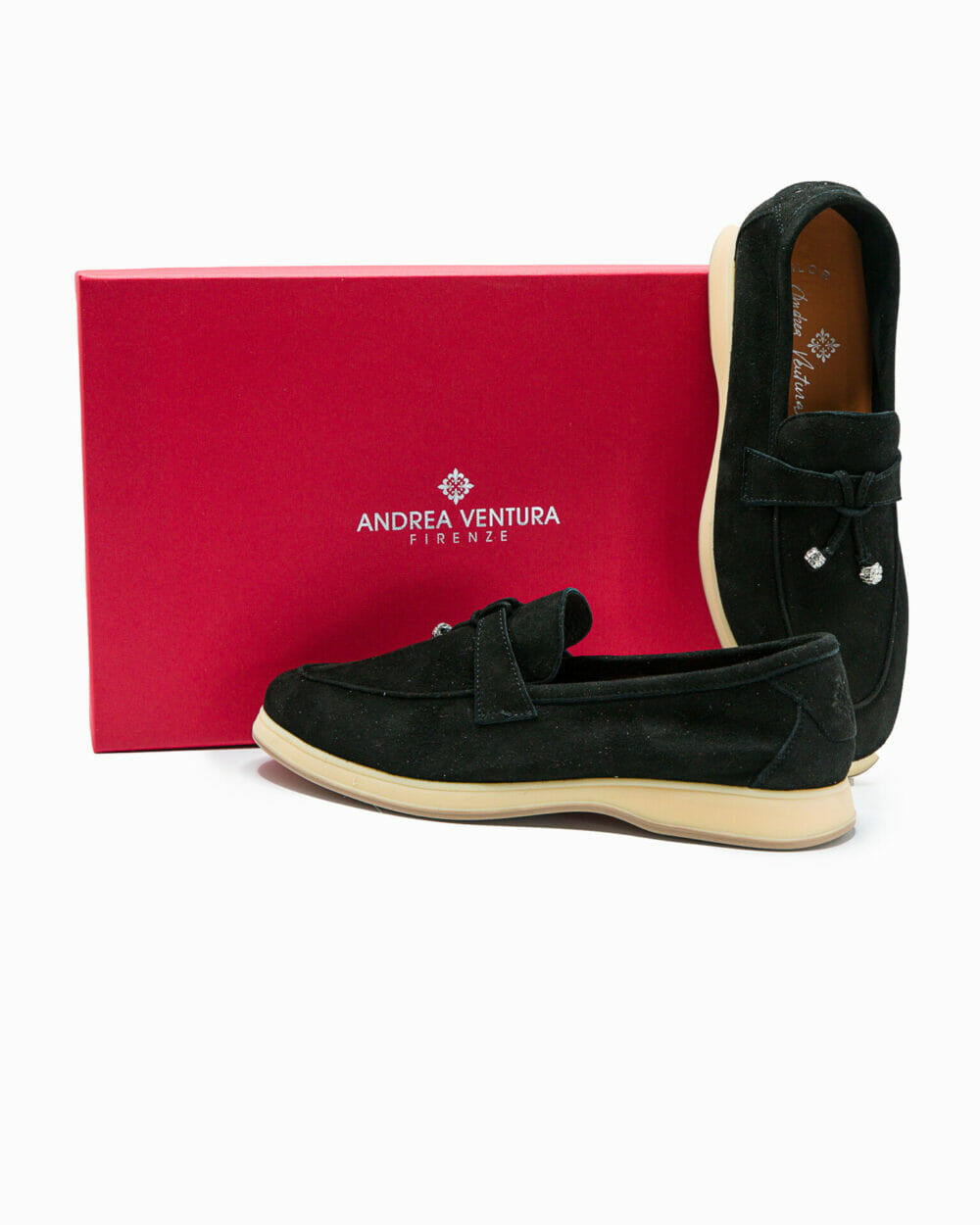 Aq-D-beach-charms1-black-suede-packaging