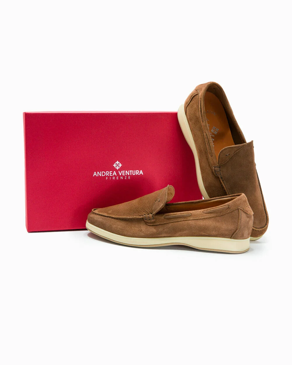 Aquariva-Iseo-sauvage-suede-packaging