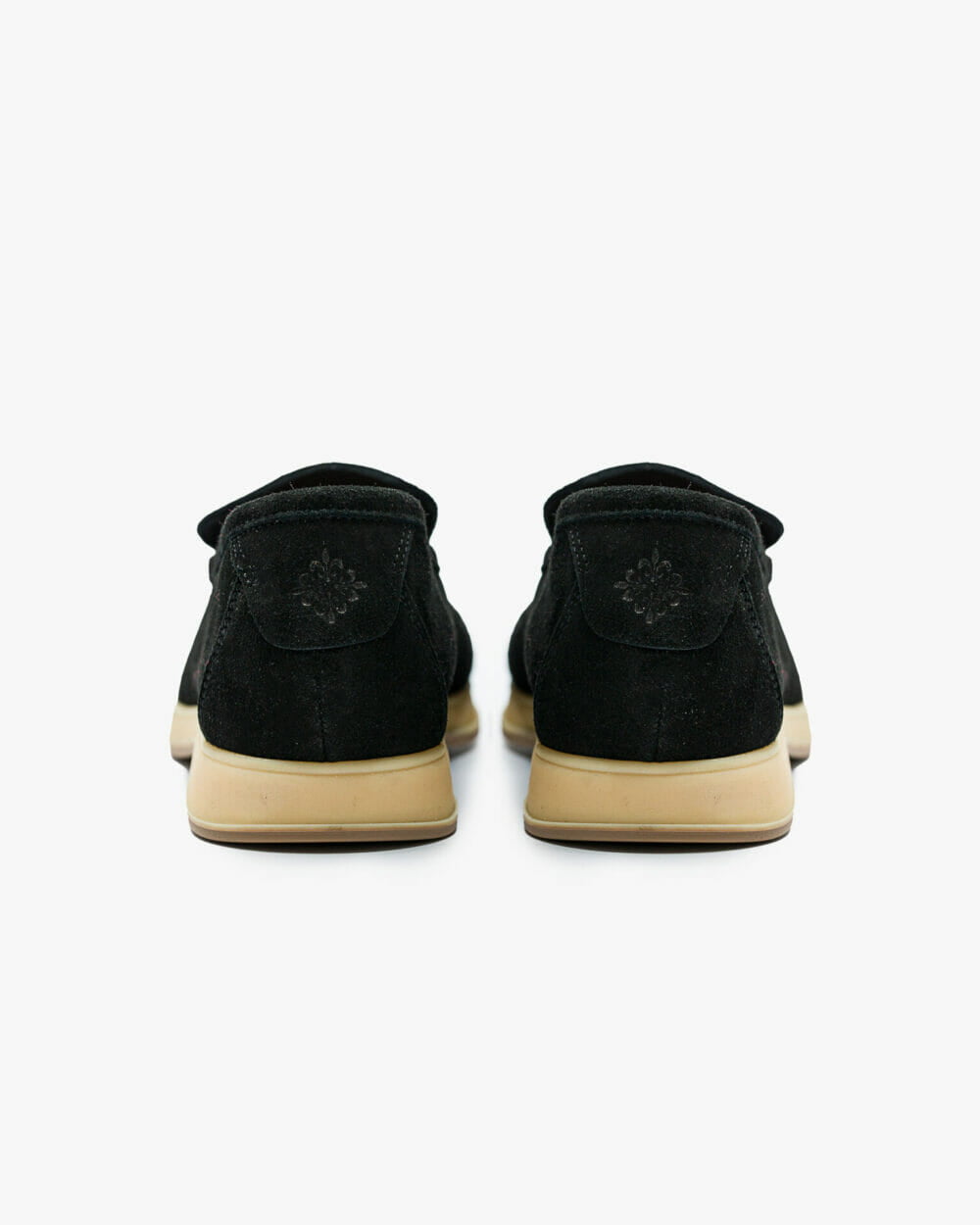 Aq-D-coast-black-suede-heel